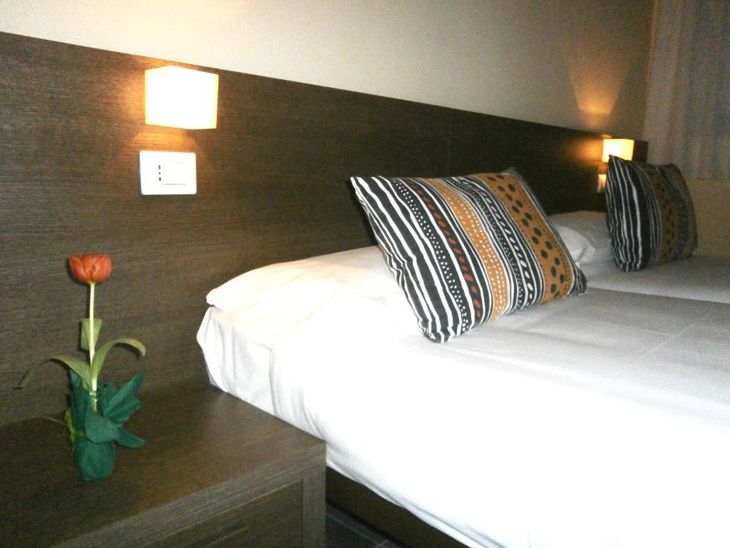 Hotel Il Mulinum Porlezza Room photo